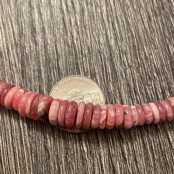 Pink and blue necklace - Picture 8 of 10